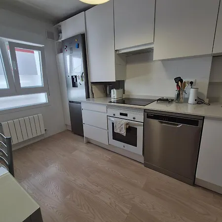 1a158 Amplio Apto Centro De By R2r Consulting